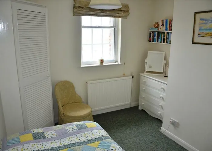 The Little Elbow Room